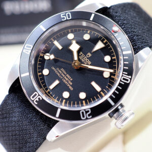 Tudor Black Bay 41mm ดำเข็มทอง Nato