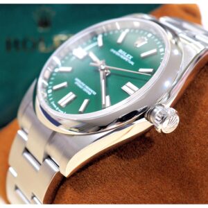 New! Rolex Oyster Perpetual OP 41mm Green 124300