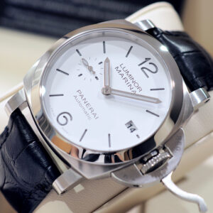 Panerai Luminor Quaranta 40mm White PAM01371