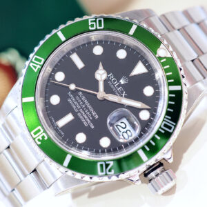 Rolex Submariner ‘The Kermit’ 16610LV Y-2008 M-Series