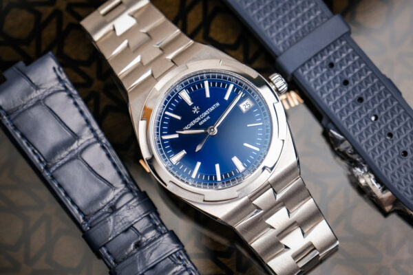 Vacheron Constantin Overseas 4500V Blue Dial 2019 - Image 2