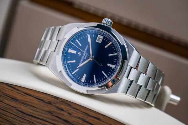 Vacheron Constantin Overseas 4500V Blue Dial 2019 - Image 10