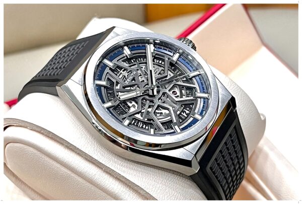 Zenith Defy Classic Skeleton Titanium 41mm - Image 2