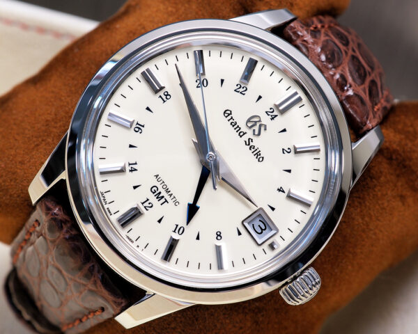 Grand Seiko GS SBGM221 Ikebana Ivory 39.5mm