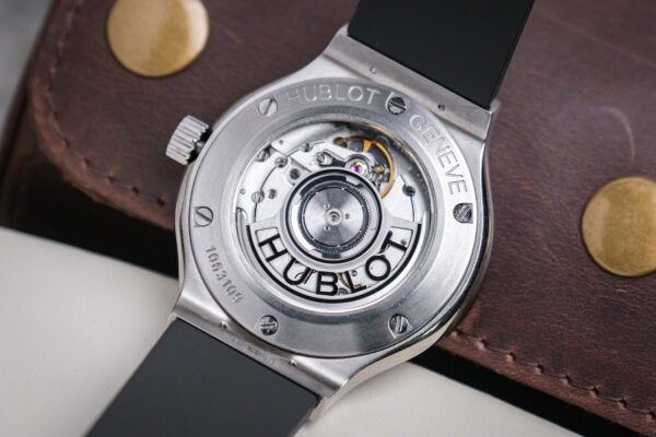Hublot Classic Fusion 38 White Opaline Titanium (565.NX.2611.RX) - Image 6