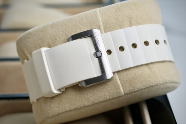 Cartier Santos 100 Medium White Rubber  Ref.W20122U2 - Image 4