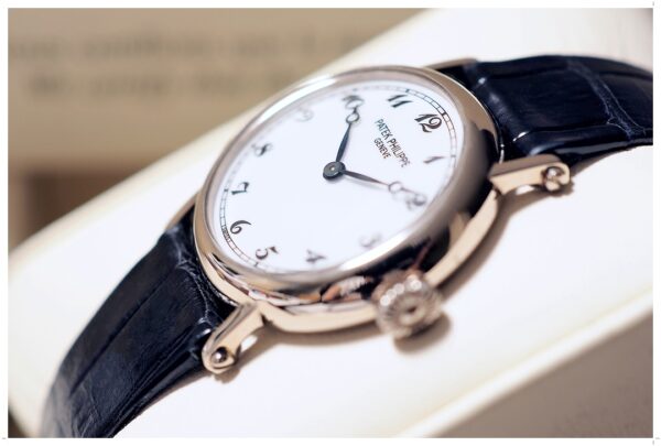 Rare! Patek Philippe 4860G Calatrava White Gold 26mm ไขลาน - Image 3