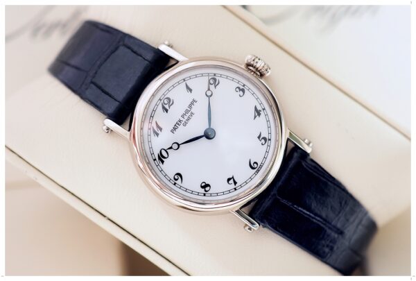 Rare! Patek Philippe 4860G Calatrava White Gold 26mm ไขลาน - Image 5