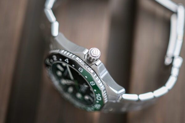 Tag Heuer Aquaracer GMT Green 2024 - Image 9