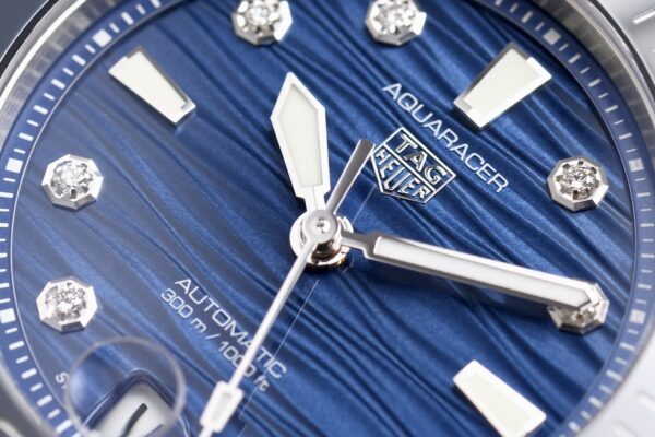 TAG Heuer Aquaracer Professional 300 Date 36mm “Ocean Blue& Diamond” - Image 8