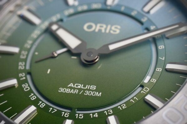 ORIS AQUIS DAT WATT Limited Edition II - Image 9