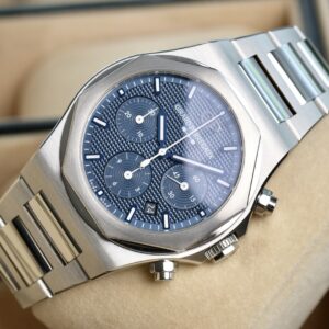 Girard-Perregaux Laureato Chronograph 42mm  Blue Dial Full set Dec-2023 Ref. 81020-11-431-11A