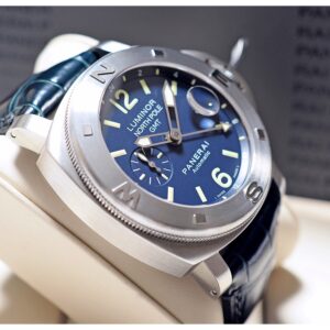 Panerai Luminor “NORTH POLE” GMT PAM252 44mm Limited 500 เรือน