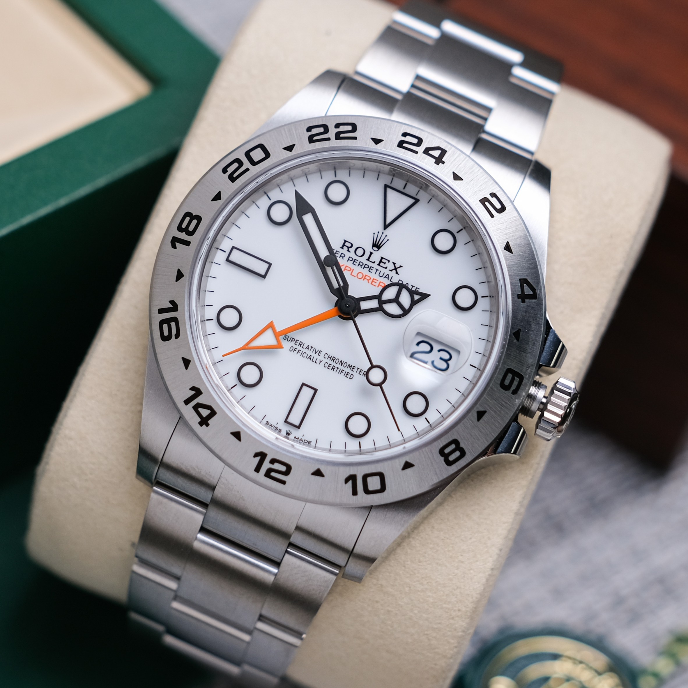 Rolex Explorer II 226570 NEW 💯 2025 ใบไทย โฉมใหม่ ชนช๊อป ถูกกว่าป้าย ไม่ต้องรอคิว