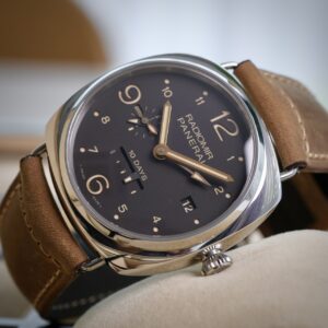 Rare item! 99% NOS Panerai Radiomir 10 Days GMT PAM00391 – Limited Edition 1 of 300