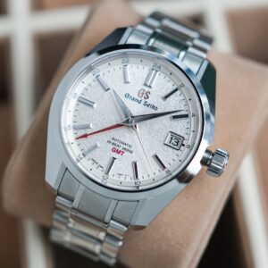 Grand Seiko WASHI GMT SBGJ283 Asia Pacific Exclusive 150 pcs.