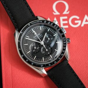 Omega Speedmaster Moonwatch 3861 Hesalite 2025 ใบไทย