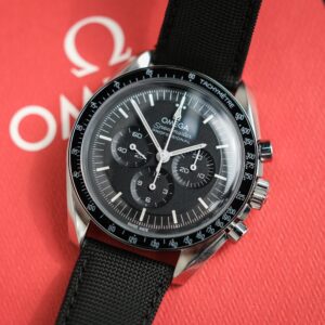 Omega Speedmaster Moonwatch 3861 Hesalite 2025 ใบไทย
