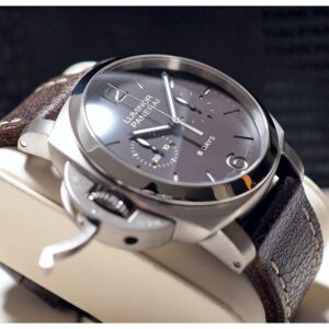 Panerai PAM345 Luminor Left-Handed 8 Days Titanio 44mm Y-2011
