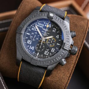 Breitling Avenger Hurricane Carbon (Ref. XB1210E4/BE89)