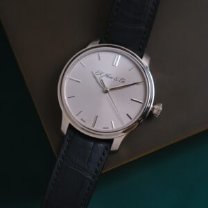 H. Moser & Cie. Monard Centre Second 18K White Gold