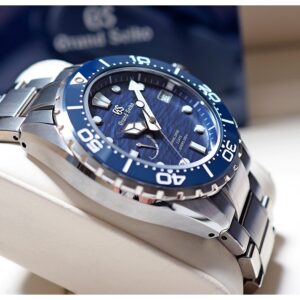 GS “Ushio” Diver 200m EVO9 Titanium 43.8mm 5 Days SLGA023 Y-2023