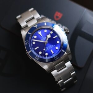 TUDOR Black Bay 54 Blue Sunburst (M79000B-0001)