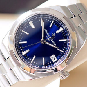 99% New!! Vacheron Constantin Overseas 4500V Blue Dial Dec-2020